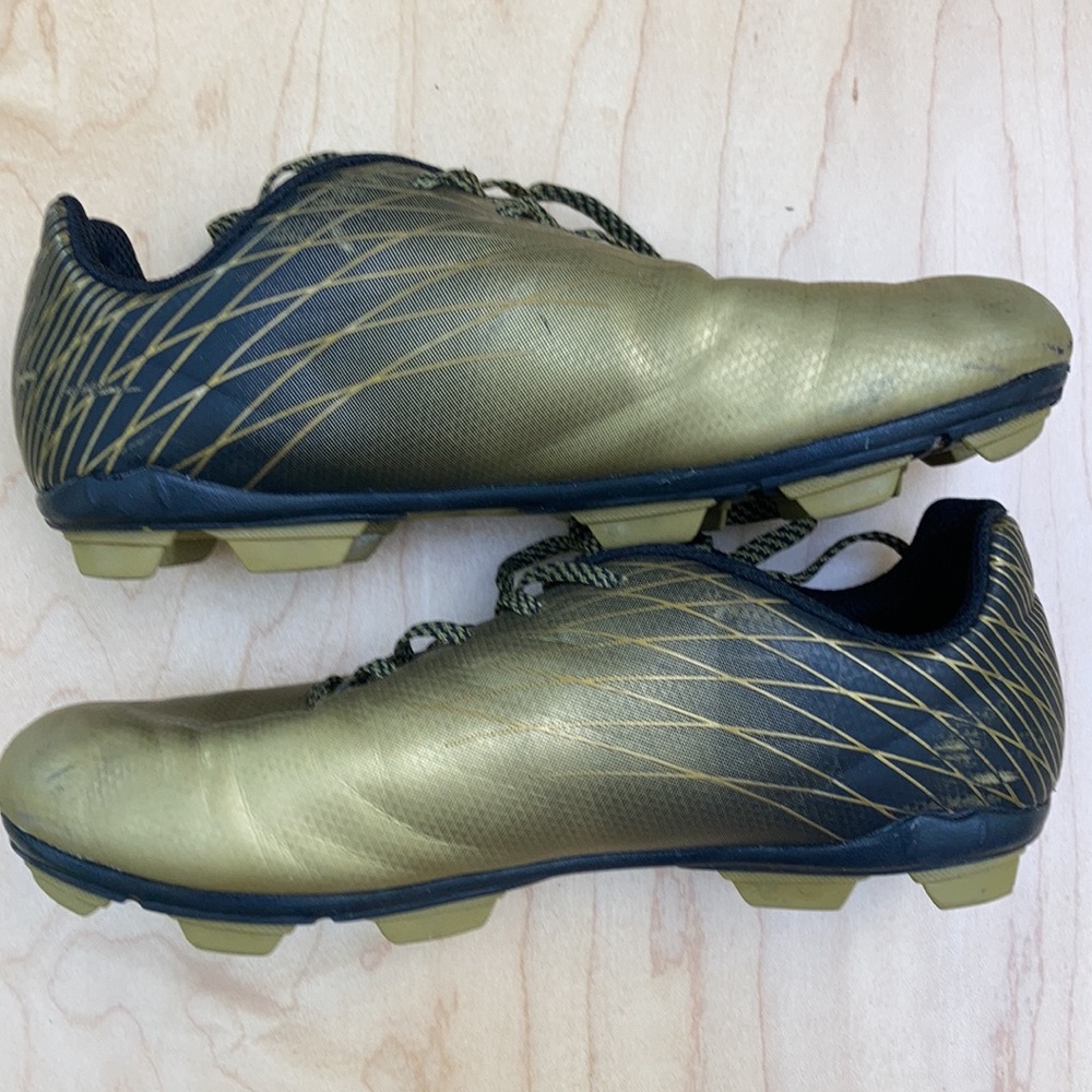 DICKS SPORTING GOODS DSG Ocala SOCCER Cleats/Shoes Kids Size 2.5 - Picture 2 of 8